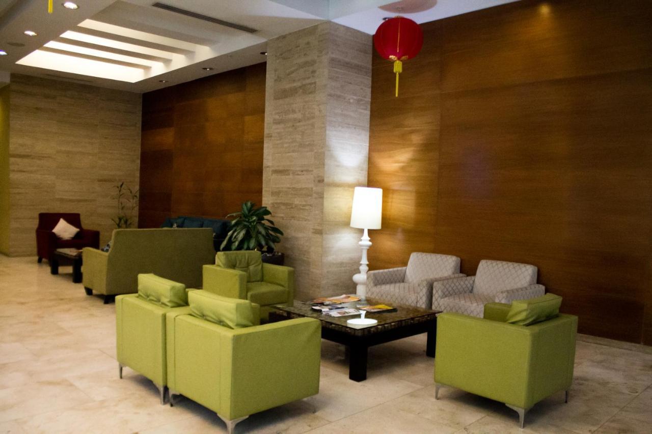 Central Park Hotel & Casino Panama-Stad Buitenkant foto
